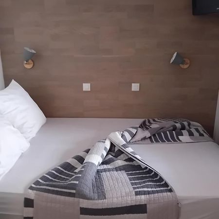 Appartement T2 Avec Piscine A 100 M De La Plage Six-Fours-les-Plages Εξωτερικό φωτογραφία